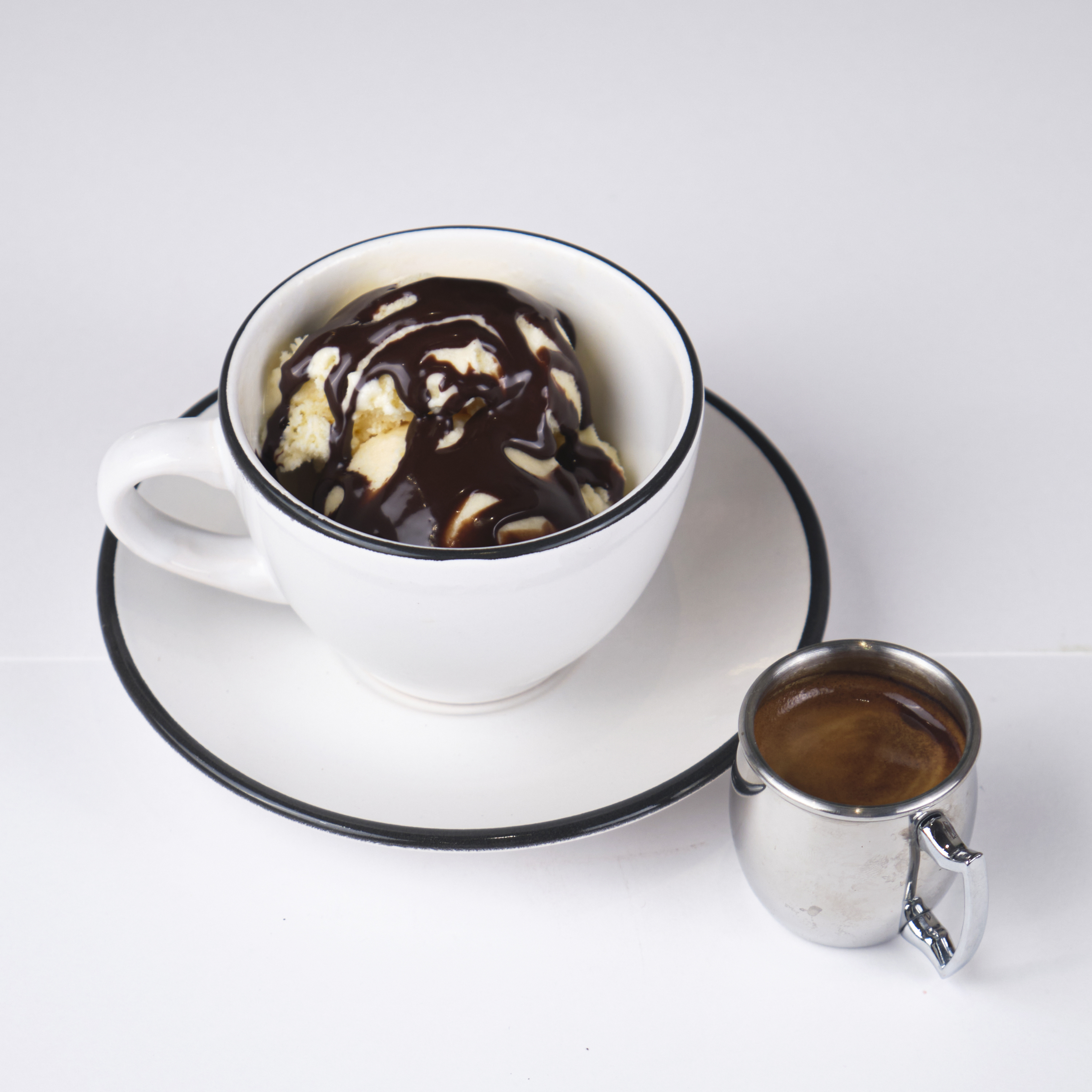 Nutellalı Affogato 